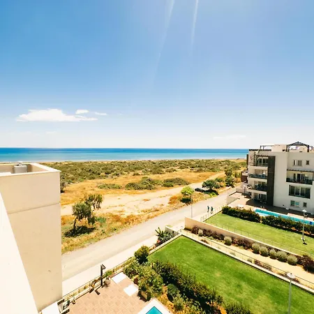 Thalassa 2 Bedroom Penthouse With A Hot Tub 아파트 Vokolidha