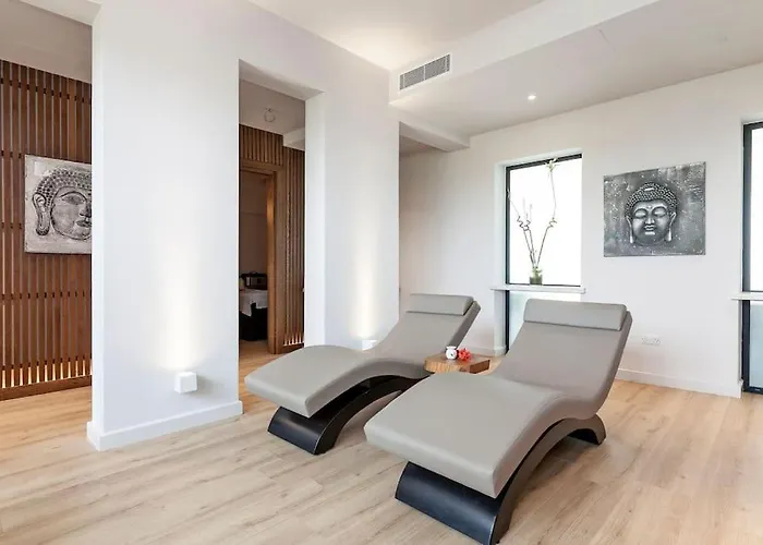 アパート Thalassa 2 Bedroom Penthouse With A Hot Tub Vokolidha