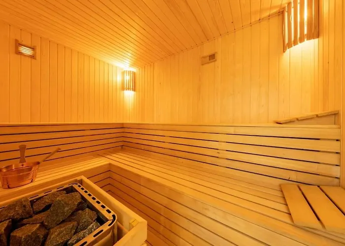 Thalassa 2 Bedroom Penthouse With A Hot Tub