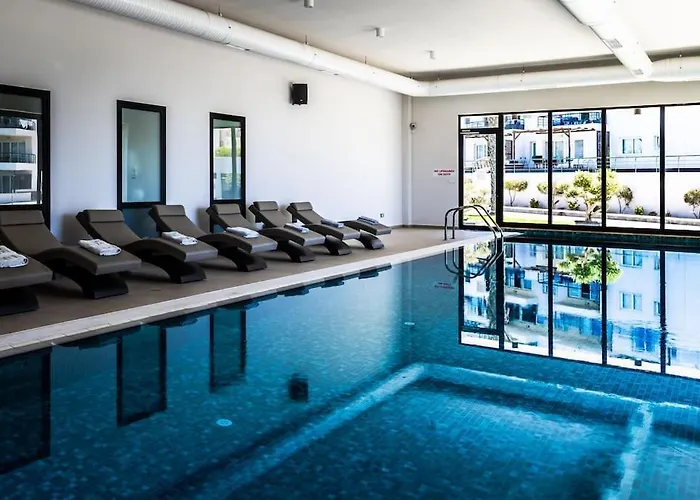 アパート Thalassa 2 Bedroom Penthouse With A Hot Tub Vokolidha