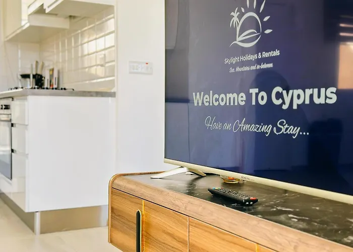 アパート Thalassa 2 Bedroom Penthouse With A Hot Tub Vokolidha