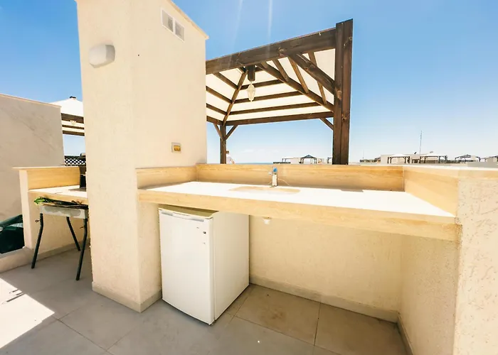 アパート Thalassa 2 Bedroom Penthouse With A Hot Tub
