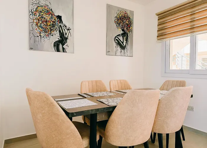 Thalassa 2 Bedroom Penthouse With A Hot Tub Vokolidha