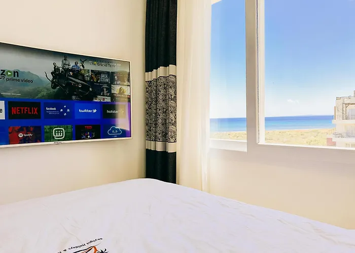 Thalassa 2 Bedroom Penthouse With A Hot Tub Vokolidha