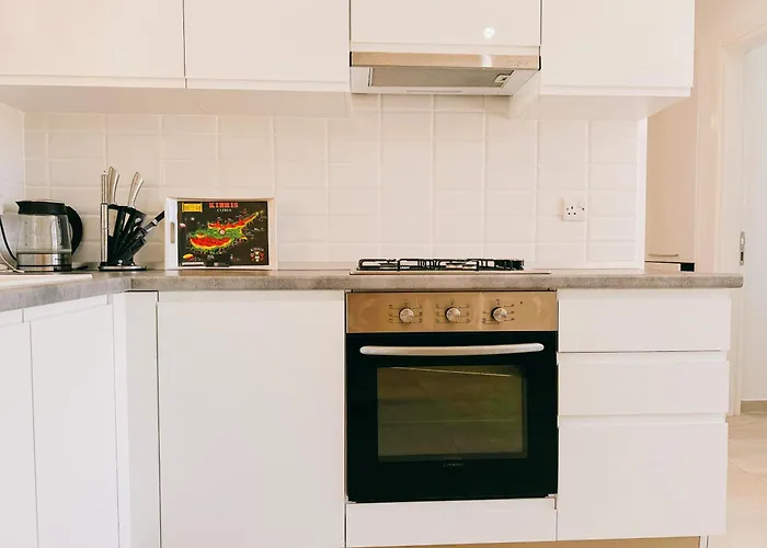 アパート Thalassa 2 Bedroom Penthouse With A Hot Tub Vokolidha