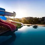 Thalassa 2 Bedroom Penthouse With A Hot Tub Vokolidha