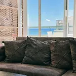 Thalassa 2 Bedroom Penthouse With A Hot Tub Vokolidha