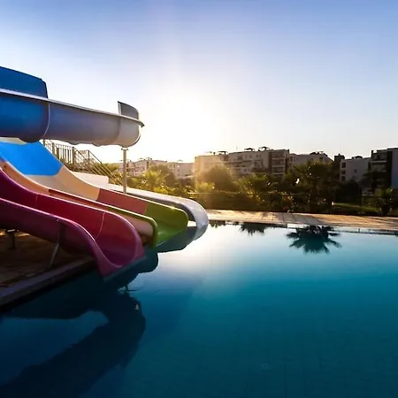 Thalassa 2 Bedroom Penthouse With A Hot Tub Vokolidha