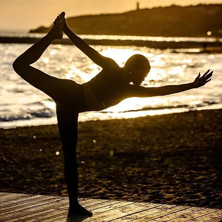 Thalassa 2 Bedroom Penthouse With A Hot Tub Vokolidha