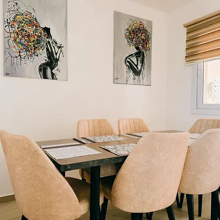 Thalassa 2 Bedroom Penthouse With A Hot Tub Vokolidha