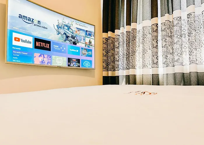 Thalassa 2 Bedroom Penthouse With A Hot Tub Apartmán *